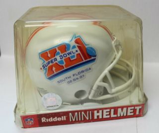 Bowl XLI Riddell Mini Helmet,  Colts vs Bears In Package signed D.  R.  33 (H) 2