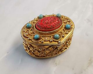 Vintage Florenza Gold Toned Ornate Pill Box 15 - I6545