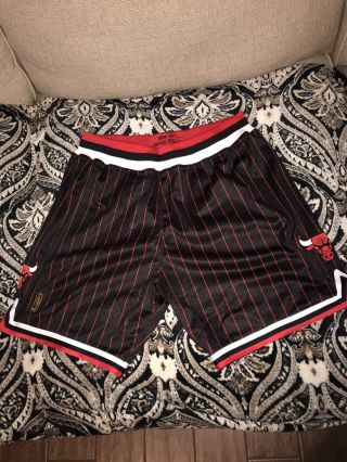 Mitchell & Ness Chicago Bulls Authentic Shorts Sz Xl