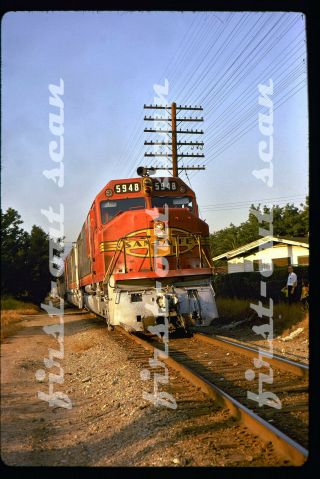 Slide - Atsf Santa Fe 5948 Warbonnet Passenger Scene May 1970