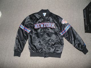 Vintage York Knicks Black Satin Starter Jacket Size Xl