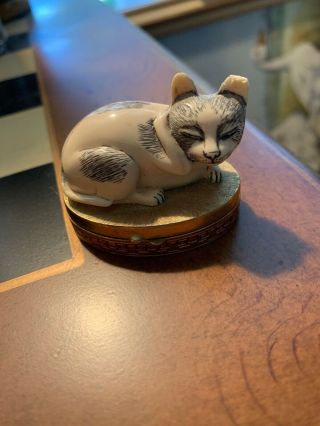 Estee Lauder Ivory Series Contented Cat Cinnabar Solid Perfume Compact