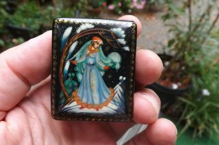 Hand Painted Russian Lacquer Small Wooden Trinket Box Hinged Signed