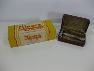 Vintage Gillette Razor W/ Minora Blades Made In England