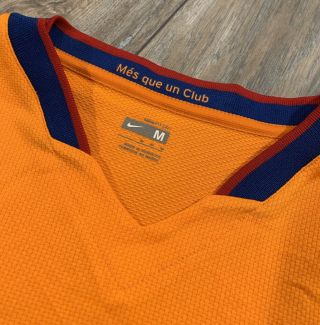 Nike 2008 Orange FC Barcelona Goalie Jersey,  Size Medium 2