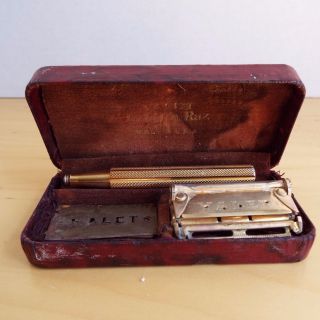Vintage Gold Valet Auto Strop Safety Razor With Case And 2 Razors