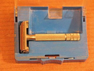 Vintage Gillette DE Safety Razor with org box 2