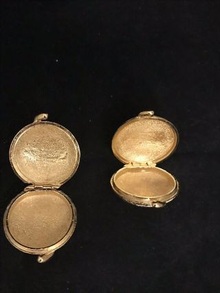 Vintage Gold Tone Pill Box Or Solid Perfume Florenza ? 3