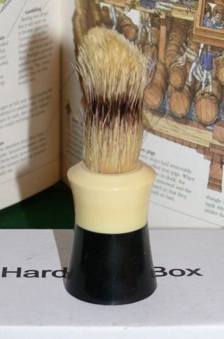 Vintage " Ever - Ready " Shaving Brush 100t White And Black Handle Made In U.  S.  A.