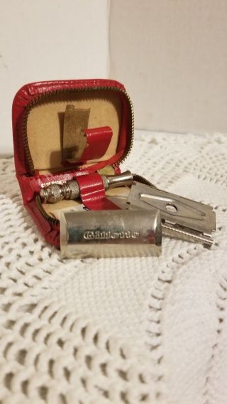 Vintage Gillette Travel Safety Razor Red Leather Case Austria W/ Blade