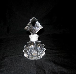 Vintage Heavy Cut Glass Art Deco Style Perfume Bottle W/dauber 4.  5 Inch Tall