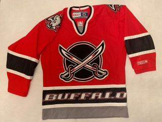 Buffalo Sabres Ccm Red Alternate Crossing Swords Jersey S Euc Stitched