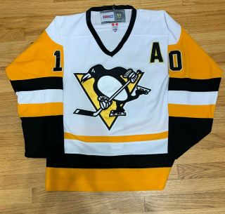 Ron Francis Pittsburgh Penguins Ccm Vintage Nhl Jersey - Size 48,  Embroidered