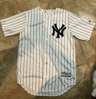 Aaron Judge 99 York Yankees Home Majestic Cool Base Men’s Jersey Sz Small S