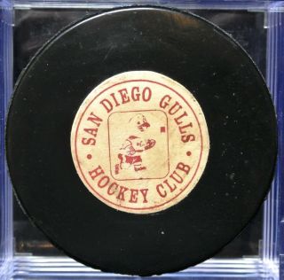 1969 - 74 San Diego Gulls Hockey Club Usa Game Puck - Whl Art Ross W/holder