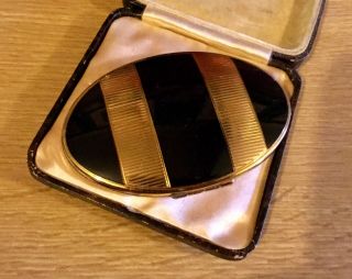 Melissa Vintage Black And Gold Powder Compact.  1930/40.