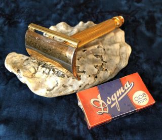 Vintage Gillette Gold Ball End Tech Razor & Pack Of Blades