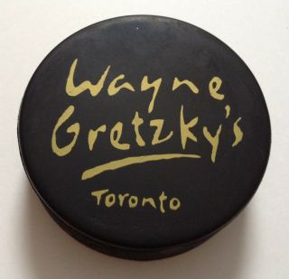 Beauty Wayne Gretzky 2010 CANADA Olympic Gold Medal Champions Puck - Crosby 2