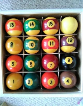 16 Vtg Brunswick Gold Crown Pocket Billiard Balls Cast Phenolic 15 Balls1 Cue