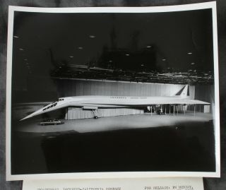 Orig B/w 8x10 Press Photo Lockheed 2000 Supersonic Transport Sst Mockuo 1966