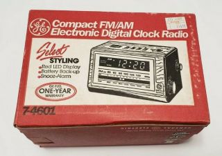 Vintage Ge Fm/am Digital Clock Radio Model 7 - 4601