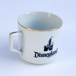 Vintage Disneyland Collectors Castle Mug 10 oz.  Gold Trim Made in Japan - Rare 3
