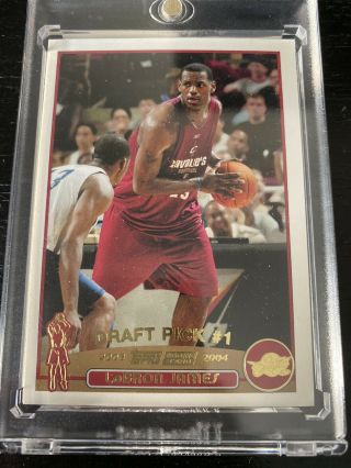 2003 - 04 Nba Topps Lebron James Rookie Rc 221 Draft Pick 1 Cleveland Cavaliers