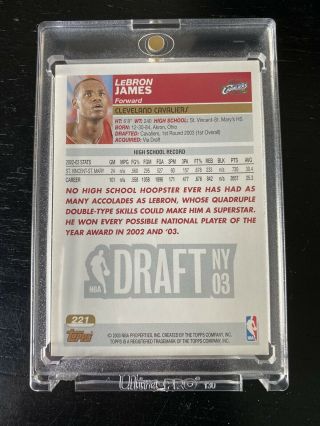 2003 - 04 NBA TOPPS LEBRON JAMES ROOKIE RC 221 DRAFT PICK 1 CLEVELAND CAVALIERS 2