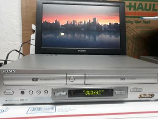 Sony Slv - D300p Dvd Vcr Combo Player Vhs Silver No Remote
