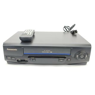 PANASONIC OMNIVISION VCR VHS PLAYER WITH REMOTE PV - V4021 2