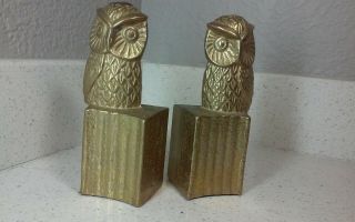 Pair vintage heavy brass Owl bookends,  sculptures bout 6 x 2.  75 x 2 2