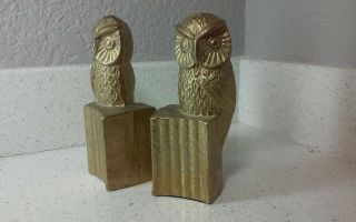 Pair vintage heavy brass Owl bookends,  sculptures bout 6 x 2.  75 x 2 3