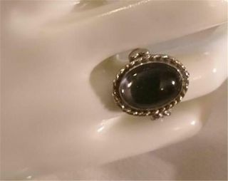 Vintage " Mood Ring " Sz 8.  5 Silver Tone Metal Oval Cabochon " Stone " Heart Flower
