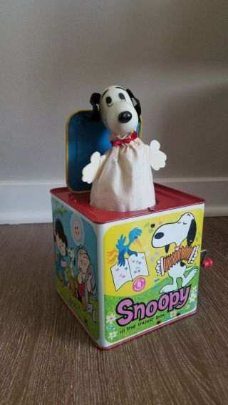 Vintage Tin Snoopy In The Music Box Toy Mattel 1958 Peanuts Jack Ufs