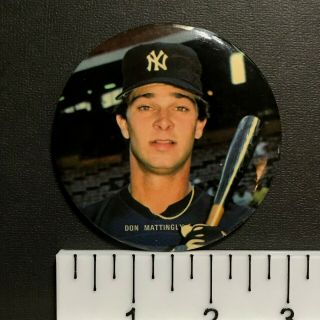 Don Mattingly,  York Yankees (1980s) 3 " Vintage Baseball Pin - Back Button