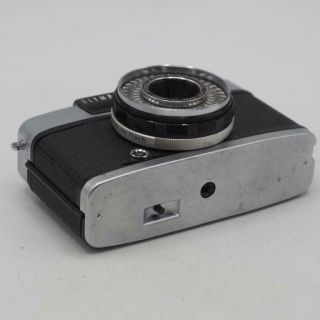 Olympus PEN EES - 2 35mm Half Frame Camera D.  Zuiko f2.  8 30mm Lens Rangefinder 2