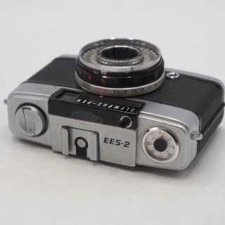 Olympus PEN EES - 2 35mm Half Frame Camera D.  Zuiko f2.  8 30mm Lens Rangefinder 3
