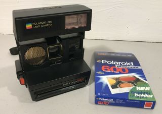 Polaroid 660 Autofocus 600 Film Land Camera W/film Pack