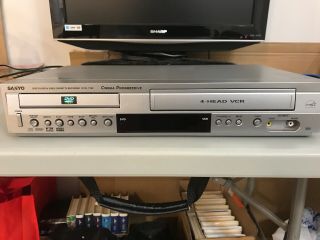 Sanyo (dvw - 7100) Dvd/vcr 4 Head Hi Fi Combo Player.  W/ Remote And Cables