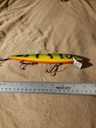 Vintage Musky Lure - Wooden