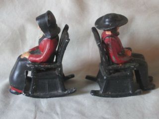 Vintage Cast Metal Amish Man Woman in Rocking Chairs 2 - in - 1 Salt Pepper Shakers 2