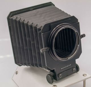 Hasselblad V System Lens Shade Bellows Hood W/ B50 Adapter