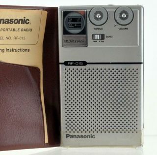 Vintage Panasonic Fm Am Portable Pocket Radio Model Rf - 015 In Case