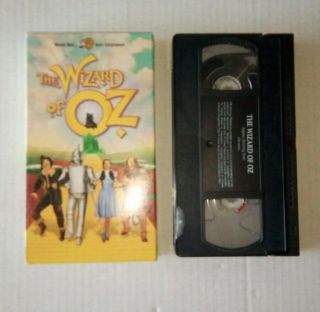 Vtg Wb The Wizard Of Oz Child Movie Vhs Tape W/ Behind Scene Documentary