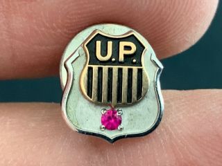 Union Pacific Railroad Ruby 10k Gold Service Award Pin.