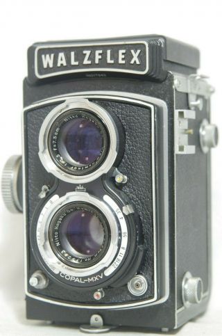 Walzflex Tlr Film Camera Sn217843 W/nitto Kogaku Co.  Kominar 7.  5cm F/3.  5 Lens