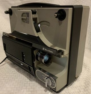 Vintage Bell & Howell 1623 Movie Projector Multi - Motion 8mm 8 -