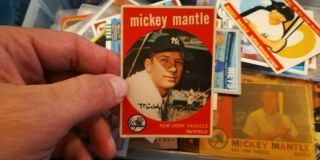 Mickey Mantle 1959 Topps 10 York Yankees