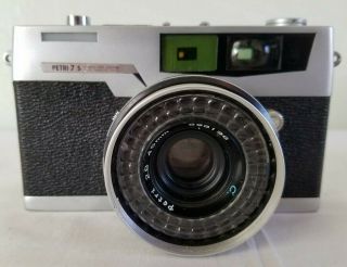 Petri 7s 35mm Camera W/ 45mm 1.  8 Lens Vintage Film Camera
