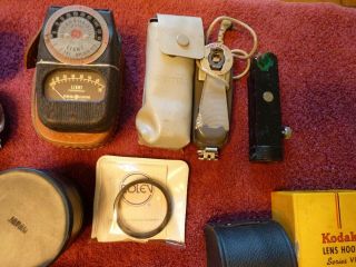 GROUP OF VINTAGE CAMERA LENSES AND OTHER ITEMS C 117 3